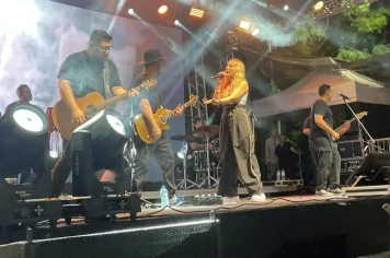 Foto - Show com Cíntia Férsi