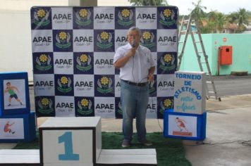 Foto - Torneio de Atletismo entres as APAES do Vale do Ribeira foi realizado no Centro de Eventos em Cajati