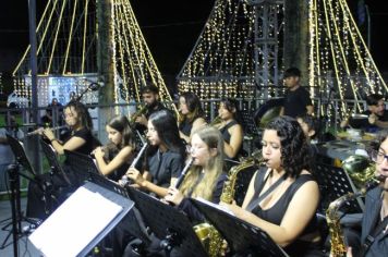 Foto - ABERTURA OFICIAL DO NATAL ENCANTADO ACONTECEU NA NOITE DESTE SÁBADO (7/12)