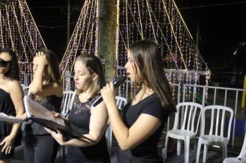 Foto - ABERTURA OFICIAL DO NATAL ENCANTADO ACONTECEU NA NOITE DESTE SÁBADO (7/12)