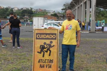 Foto - Torneio de Atletismo entres as APAES do Vale do Ribeira foi realizado no Centro de Eventos em Cajati