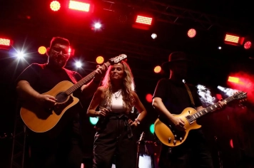 Foto - Show com Cíntia Férsi