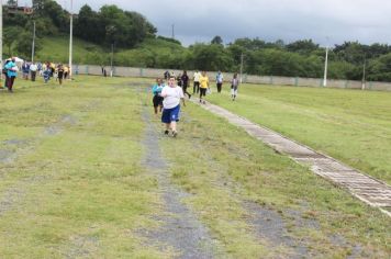 Foto - Torneio de Atletismo entres as APAES do Vale do Ribeira foi realizado no Centro de Eventos em Cajati