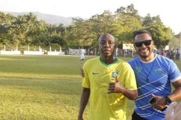 Foto - JOGO COMEMORATIVO COM EX-CRAQUES DA SELEÇÃO BRASILEIRA- CAJATI, 31 ANOS