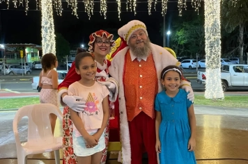 Foto - Chegada do Papai e Mamãe Noel em Cajati 