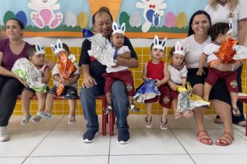 Foto - PREFEITURA DE CAJATI REALIZA ENTREGA  DE OVOS DE PÁSCOA E MIMOS ESPECIAIS!