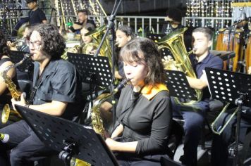 Foto - ABERTURA OFICIAL DO NATAL ENCANTADO ACONTECEU NA NOITE DESTE SÁBADO (7/12)