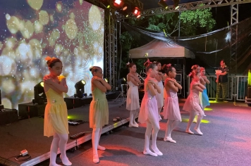 Foto - Espetáculo Ballet Arabesco 