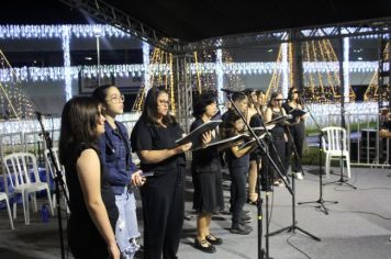 Foto - ABERTURA OFICIAL DO NATAL ENCANTADO ACONTECEU NA NOITE DESTE SÁBADO (7/12)