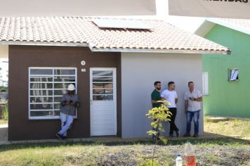 Foto - Inauguração do Empreendimento Cajati D- 65 casas e entrega de 280 títulos de Regularização Fundiária