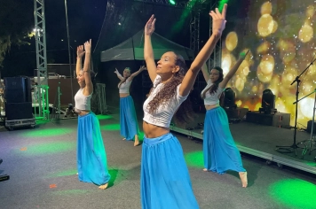 Foto - Espetáculo Ballet Arabesco 