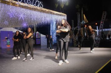 Foto - ABERTURA OFICIAL DO NATAL ENCANTADO ACONTECEU NA NOITE DESTE SÁBADO (7/12)