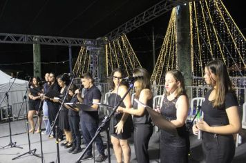 Foto - ABERTURA OFICIAL DO NATAL ENCANTADO ACONTECEU NA NOITE DESTE SÁBADO (7/12)