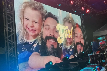 Foto - Show do violinista Simão Wolf 