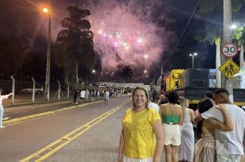 Foto - Réveillon com a Banda Origins e fogos de artifícios sem estampido marcaram a virada do ano em Cajati