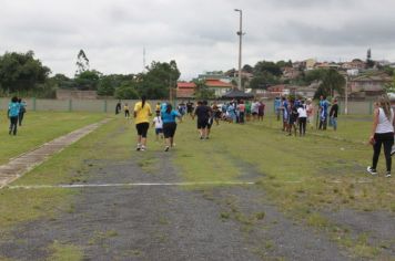 Foto - Torneio de Atletismo entres as APAES do Vale do Ribeira foi realizado no Centro de Eventos em Cajati