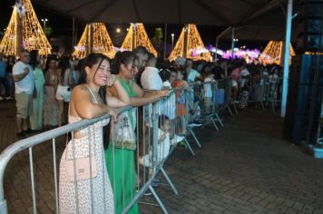 Foto - Réveillon com a Banda Origins e fogos de artifícios sem estampido marcaram a virada do ano em Cajati