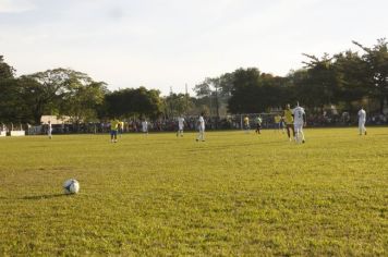 Foto - JOGO COMEMORATIVO COM EX-CRAQUES DA SELEÇÃO BRASILEIRA- CAJATI, 31 ANOS