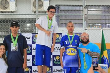 Foto - Torneio de Atletismo entres as APAES do Vale do Ribeira foi realizado no Centro de Eventos em Cajati