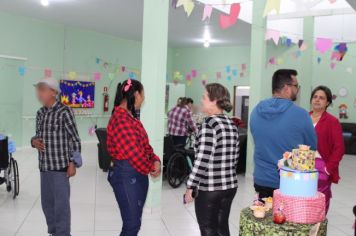 Foto - PRÓ-IDOSO PROMOVE ARRAIAL ESPECIAL 2024