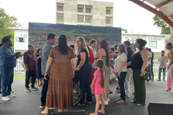 Foto - Prefeitura de Cajati inaugura CREAS, Conselho Tutelar, UBS Parafuso e Delegacia da Mulher e realiza a entrega do Selo de Qualidade de Turismo e mais 142 Títulos de Regularização Fundiária 