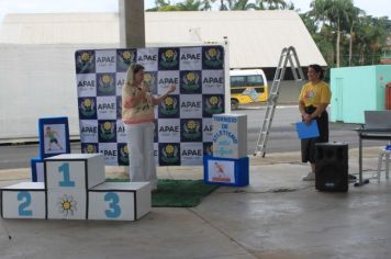 Foto - Torneio de Atletismo entres as APAES do Vale do Ribeira foi realizado no Centro de Eventos em Cajati