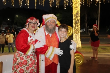Foto - Chegada do Papai e Mamãe Noel em Cajati 