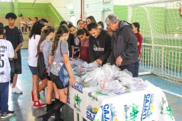 Foto - Entrega dos Uniformes do Departamento de Esporte e Lazer 2022