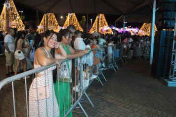 Foto - Réveillon com a Banda Origins e fogos de artifícios sem estampido marcaram a virada do ano em Cajati