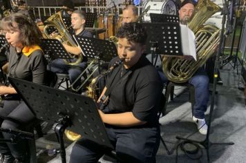 Foto - ABERTURA OFICIAL DO NATAL ENCANTADO ACONTECEU NA NOITE DESTE SÁBADO (7/12)