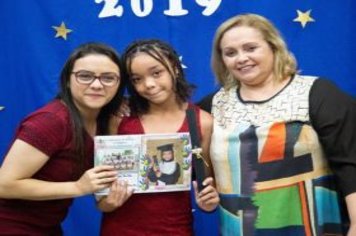 Foto - Formatura e Festa do Livro Escolas Municipais