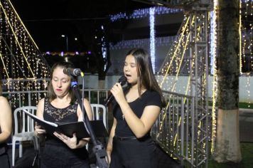 Foto - ABERTURA OFICIAL DO NATAL ENCANTADO ACONTECEU NA NOITE DESTE SÁBADO (7/12)