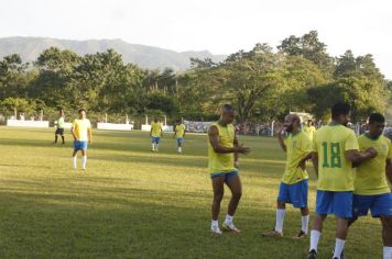 Foto - JOGO COMEMORATIVO COM EX-CRAQUES DA SELEÇÃO BRASILEIRA- CAJATI, 31 ANOS