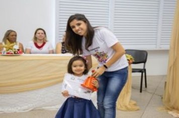 Foto - Formatura e Festa do Livro Escolas Municipais