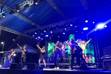 Foto - Show do violinista Simão Wolf 