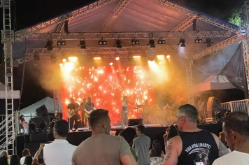 Foto - Show com Cíntia Férsi