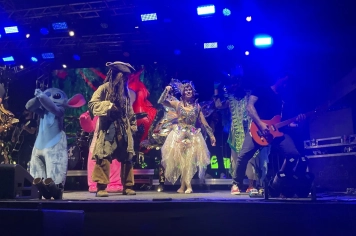 Foto - Show do violinista Simão Wolf 