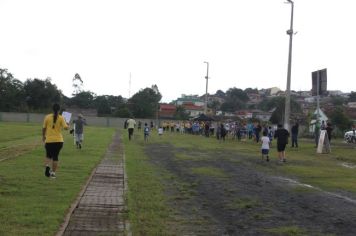 Foto - Torneio de Atletismo entres as APAES do Vale do Ribeira foi realizado no Centro de Eventos em Cajati