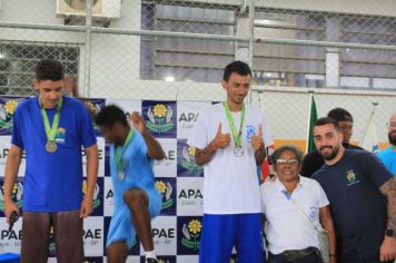 Foto - Torneio de Atletismo entres as APAES do Vale do Ribeira foi realizado no Centro de Eventos em Cajati