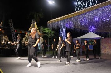 Foto - ABERTURA OFICIAL DO NATAL ENCANTADO ACONTECEU NA NOITE DESTE SÁBADO (7/12)