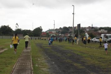 Foto - Torneio de Atletismo entres as APAES do Vale do Ribeira foi realizado no Centro de Eventos em Cajati