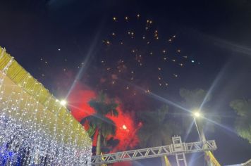 Foto - Réveillon com a Banda Origins e fogos de artifícios sem estampido marcaram a virada do ano em Cajati