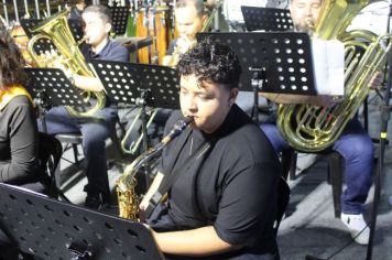 Foto - ABERTURA OFICIAL DO NATAL ENCANTADO ACONTECEU NA NOITE DESTE SÁBADO (7/12)