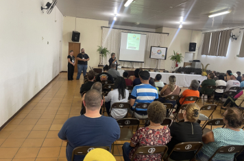 Foto - 14ª Pré-Conferências Municipais de Assistência Social “20 anos de SUAS”: Construção, Proteção e Resistência, no Salão Paroquial 