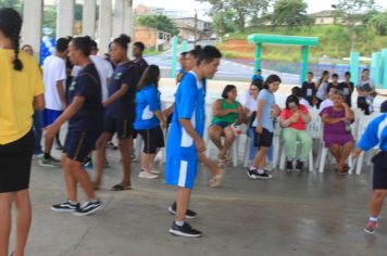 Foto - Torneio de Atletismo entres as APAES do Vale do Ribeira foi realizado no Centro de Eventos em Cajati