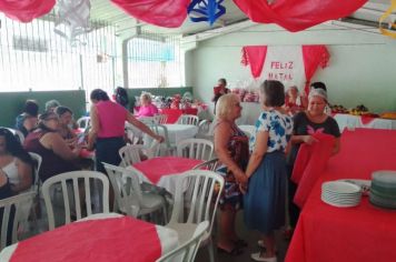  Serviço de de Convivência e Fortalecimento de Vínculos de Cajati realiza confraternização com idosos em Cajati