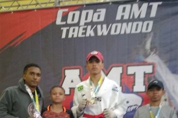 Atletas cajatienses conquistam medalhas na Copa AMT de Teakwondo 2023