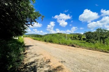 Prefeitura de Cajati realiza melhorias na estrada Manoel Gomes
