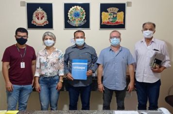 Parceria entre UNISEPE e prefeitura, concede bolsas universitárias para funcionários da saúde de Cajati 