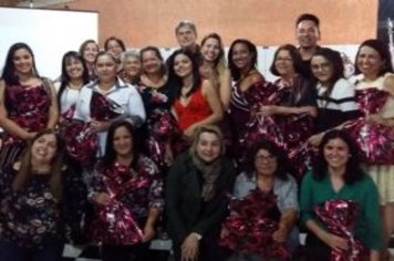 Prefeitura de Cajati premia professores que fazem a diferença